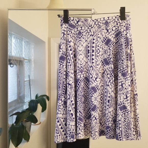 Stretch Jersey Short Skater Skirt - Picture 2 of 5